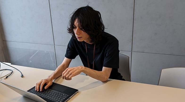 社員紹介写真１