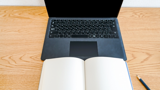 社員紹介写真４